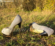 Жестокое обращение с женской обувью
