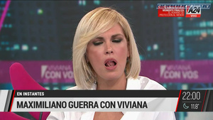 Viviana.Canosa.Camisa.Blanca.Desabotonada.1080P-ColitazTV.72.jpg