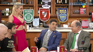 Virginia.Gallardo.Terribles.Pechos.Piernas.y.Descuidos.Polemica.1080P-Colitaztv.31.jpeg