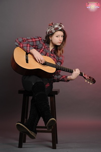 [Image: ME1A0TDS_t.jpg]