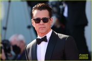 colin-farrell-brendan-gleeson-banshee-premiere-photo-call-venice-24.jpg