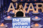 Dakota+Johnson+2021+Gotham+Awards+Presented+LnP8kfSFO5Ax.jpg