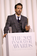 Ryan+Reynolds+WSJ+Magazine+2021+Innovator+nXbxKapqJ1Vx.jpg