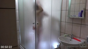 [Image: ME14KKZT_t.jpg]