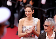Marion+Cotillard+Annette+Opening+Ceremony+6qpJhRDpMdmx.jpg