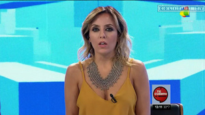 Cora.Debarbieri.Jeans.Ajustados.TCAM.1080P-ColitazTV.06.jpeg