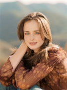 Alexis Bledel MEUB3UD_t