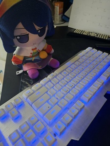 YwCpDNNa.jpg