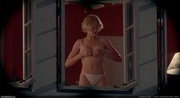 Cameron-Diaz-Theres-Something.About.Mary-Celebarazzi-com-00049.jpg
