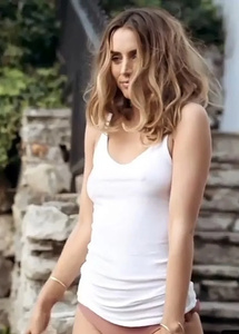 Ana-de-Armas-Sexy-Tits-Boobs-4-optimized.jpeg