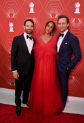 Tom+Hiddleston+74th+Annual+Tony+Awards+Arrivals+aeV6XwoD6gVx.jpg