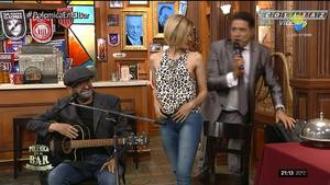 Virginia.Gallardo.Vanina.Escudero.Polemica.En.El.Bar.Mix.1080P-Colitaz.33.jpeg