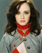 Alexis Bledel MEUB3X8_t