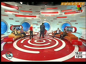 Fernanda.Vives.Jeans.Ajustados.Vueltita.Intrusos.2006.SD.HQ.60FPs.No.Audio-Colitaz.71.jpeg