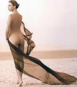 Charlize Theron nude (13).jpeg