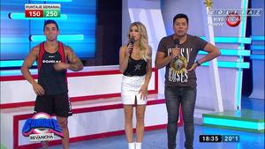 Laurita.Fernandez.Pollerita.Tajo.Descuido.Combate.1080P-Colitaz.60.jpeg