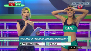 Laurita.Fernandez.Vestido.Negro.Tajo.Descuido.Combate.1080P-Colitaz.30.jpeg