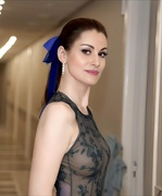 https://thumbs4.imagebam.com/76/1b/f5/ME1D380E_t.jpg