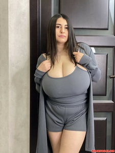 Permanent Link to MelonJugglers – May22CarolPresent