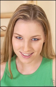 Permanent Link to 2005 06 17 – Lauro Giotto And Katy Caro – They Start By Working Out In The Co