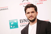 Kit+Harington+Eternals+Photocall+16th+Rome+ZpFzEXh2Md3x.jpg
