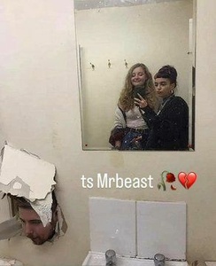 oqljQg8s.jpg