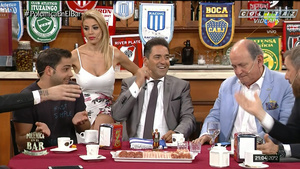 Virginia.Gallardo.Vanina.Escudero.Polemica.En.El.Bar.Mix.1080P-Colitaz.14.jpeg