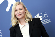 Kirsten+Dunst+Power+Dog+Photocall+78th+Venice+HEIF05EDsoHx.jpg