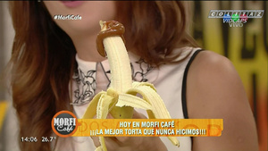 Zaira.Nara.Comiendo.Banana.Morfi.Cafe.1080P.Colitaz.25.jpeg
