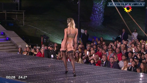 Cande.Ruggeri.Desfile.Lenceria.1080P-ColitazTV.22.jpg