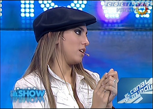 Cinthia.Fernandez.Vueltita.Calza.Gris.Este.Es.El.Show.SD.HQ.60FPS-Colitaz.29.jpeg
