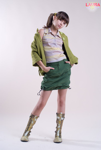 [Image: ME1A0U3U_t.jpg]