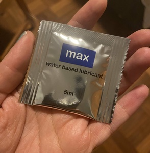KnKxNDTC.jpg