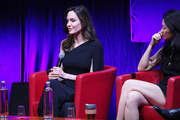 Angelina+Jolie+Eternals+Press+Conference+16th+HqQ6_XmxD-Sx.jpg