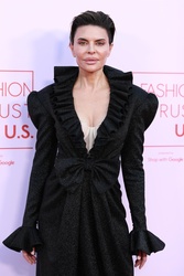 Lisa Rinna - Attends the FASHION TRUST U.S. Awards 2024 in Beverly Hills, California 04/09/2024