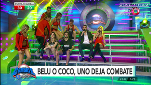 Laurita.Fernandez.Vestido.Rojo.Transparencia.Descuido.Combate.1080P-Colitaz.38.jpeg