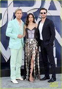 chris-evans-ana-de-armas-ryan-gosling-gray-man-premiere-19.jpg