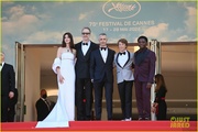 anne-hathaway-armageddon-time-cannes-premiere-17.jpg