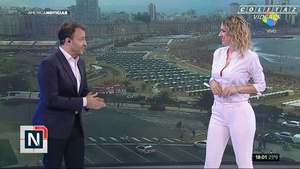 Carolina.Losada.Pantalon.Ajustado.Camisa.Abierta.AN.1080P-Colitaz.16.jpeg