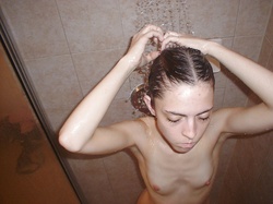 ME12I0IW_t.jpg