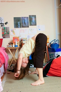 Permanent Link to 2008 03 12 r kaitlin2