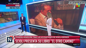 Carolina.Losada.Pantalon.Ajustado.Camisa.Abierta.AN.1080P-Colitaz.105.jpeg