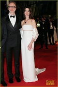 anne-hathaway-armageddon-time-cannes-premiere-41.jpg