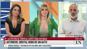 Debora.Plager.Saco.Verde.Marcando.Pechos.LN.1080P-Colitaz.43.png