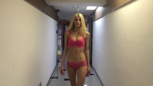 [Image: ME19K1NQ_t.png]