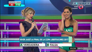 Laurita.Fernandez.Vestido.Negro.Tajo.Descuido.Combate.1080P-Colitaz.17.jpeg