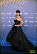 penelope-cruz-goya-cinema-awards-05.jpg