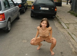 ME12YZ94_t.jpg