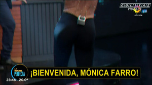 Monica.Farro.Calzas.Pechocha.La.Noche.Perfecta.1080P-Colitaz.02.jpeg
