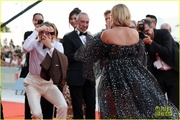 florence-pugh-dwd-premiere-venice-red-carpet-pics-10.jpg
